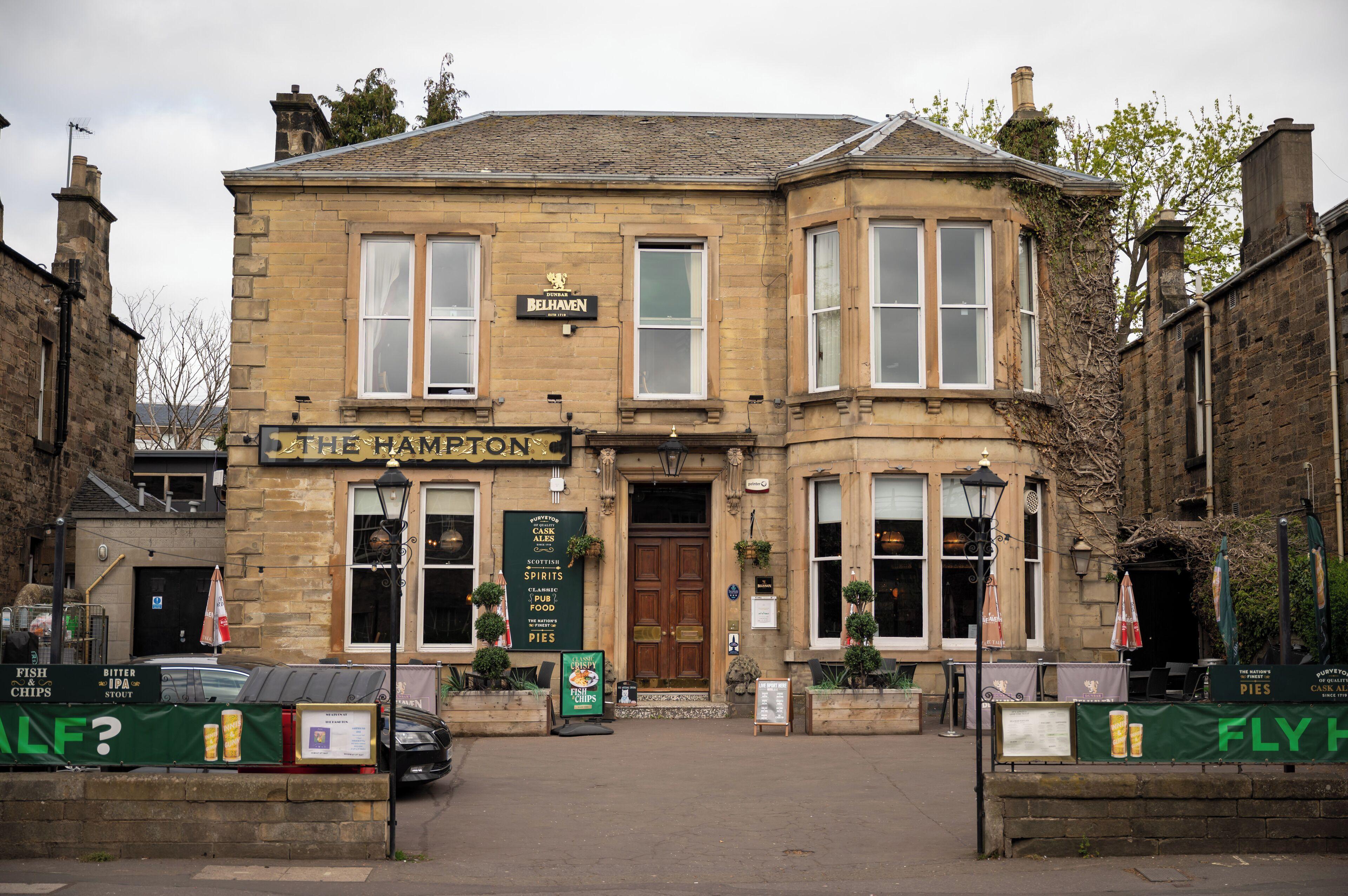 Edinburgh Whisky House Hotel — Photos 3